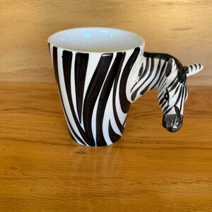 Fun Zebra Mug, from Thailand.
Brand new!